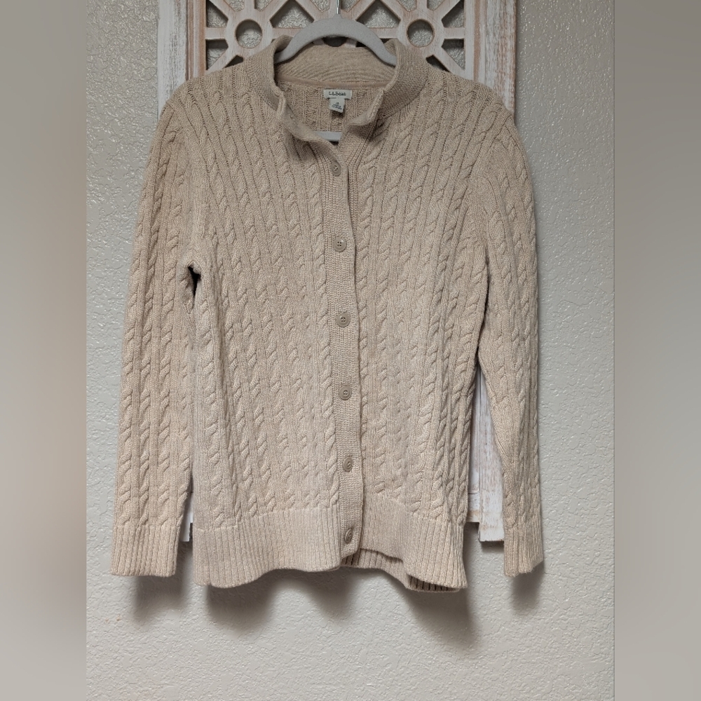 LL Bean sweater cardigan medium petite100% cotton cable knit button up tan beige